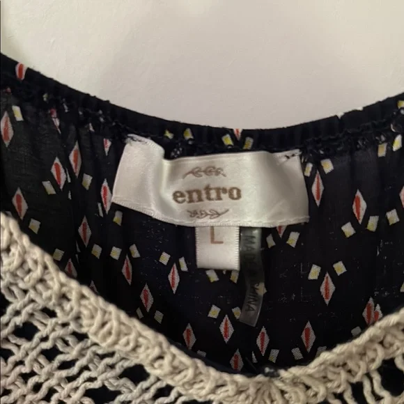 Entro Boho Sleeveless Women's top with Crochet Detail size L - Picture 2 of 6
